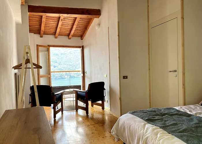 Holiday Home With Lake-View -Breck&Fest